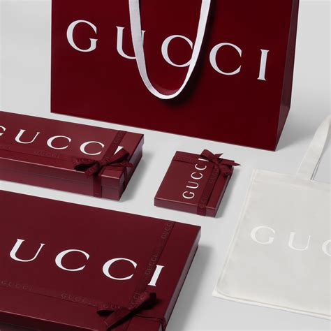 gucci arılı ayakkabı|gucci red packagins.